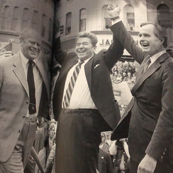 Reagan🇺🇸🤑 - Picture 4 of 7